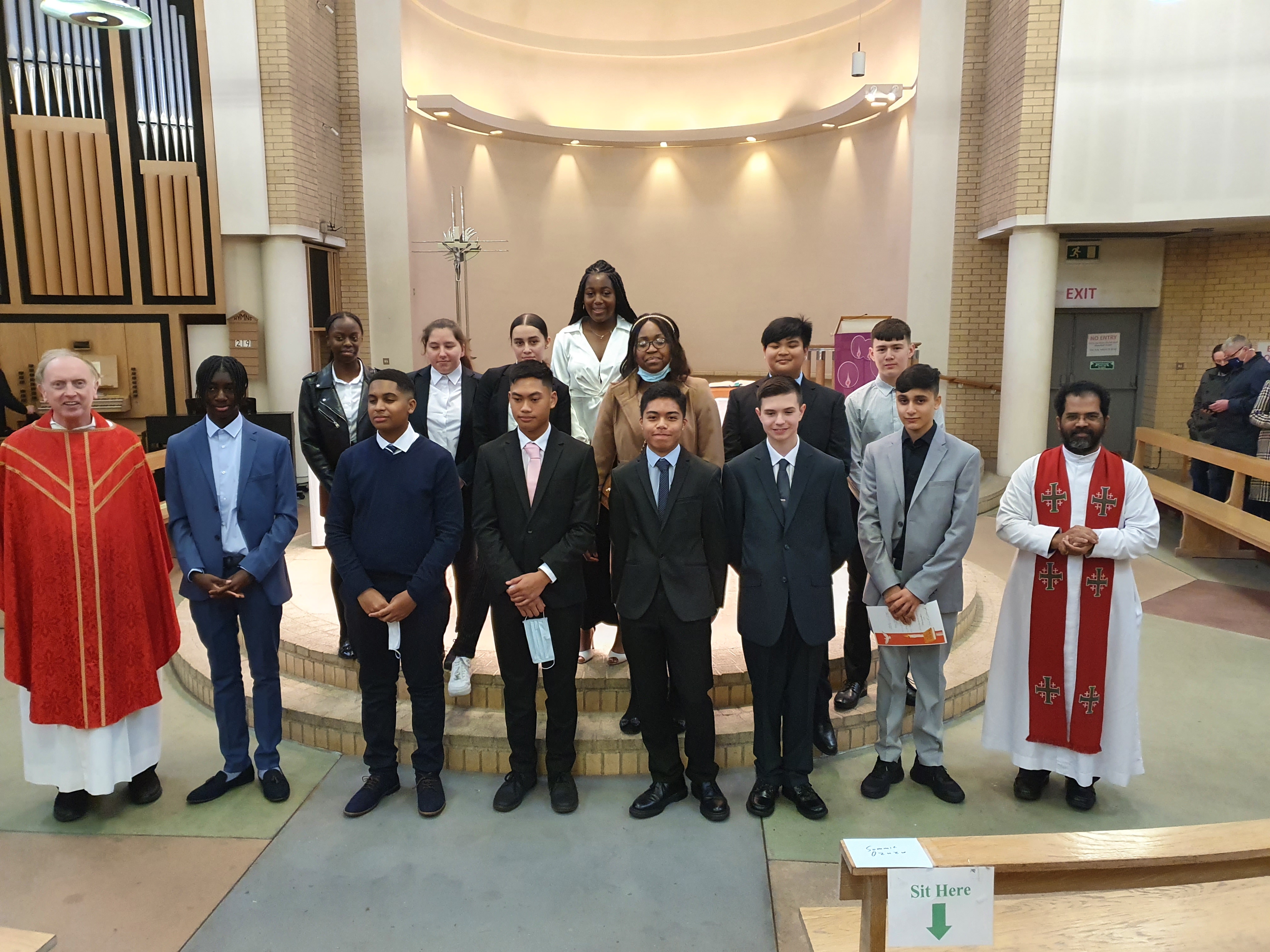 Candidates Confirmation 2020 with Canon Niall & Fr John